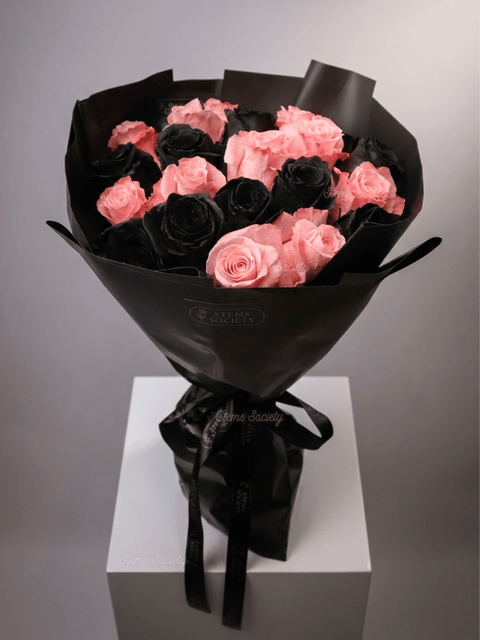 Pink & Dark Roses