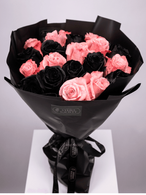 Pink & Dark Roses