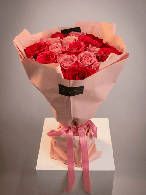 Pink & Hot Pink Roses