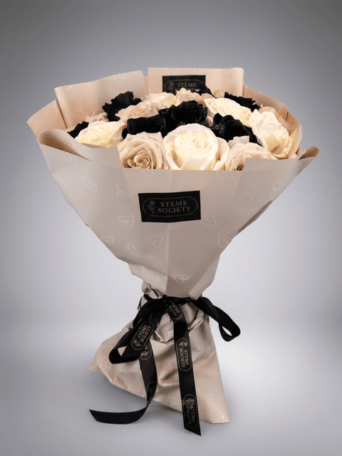 Black Deluxe Roses