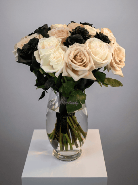 Black Deluxe Roses