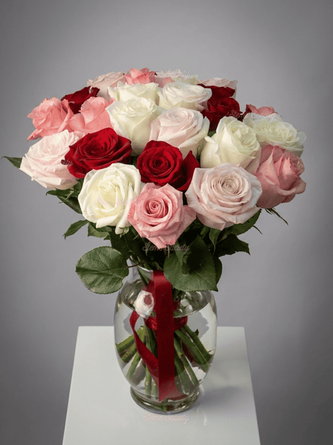 Red Deluxe Roses