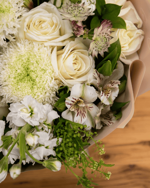 Mixed Bouquet - White