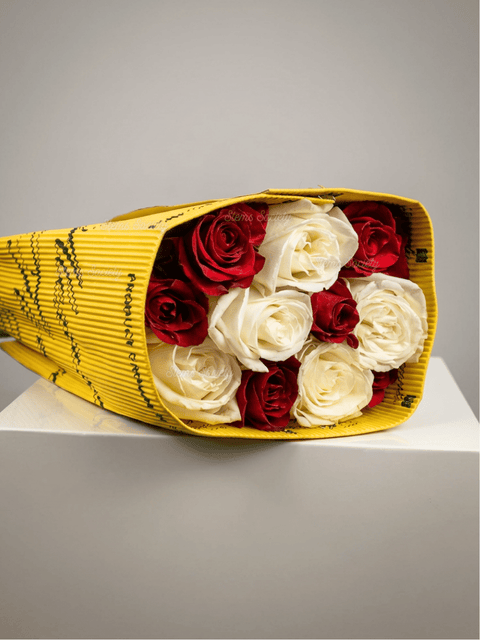 Red & White Roses